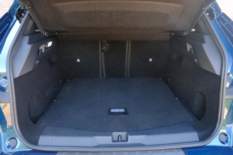 Vehicle Image 36