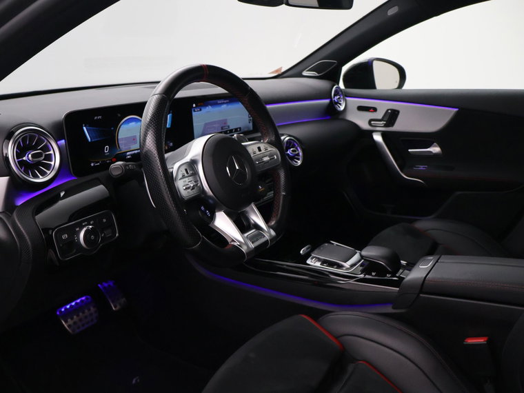 Vehicle Image 37