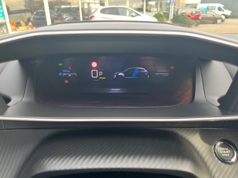 Vehicle Image 16