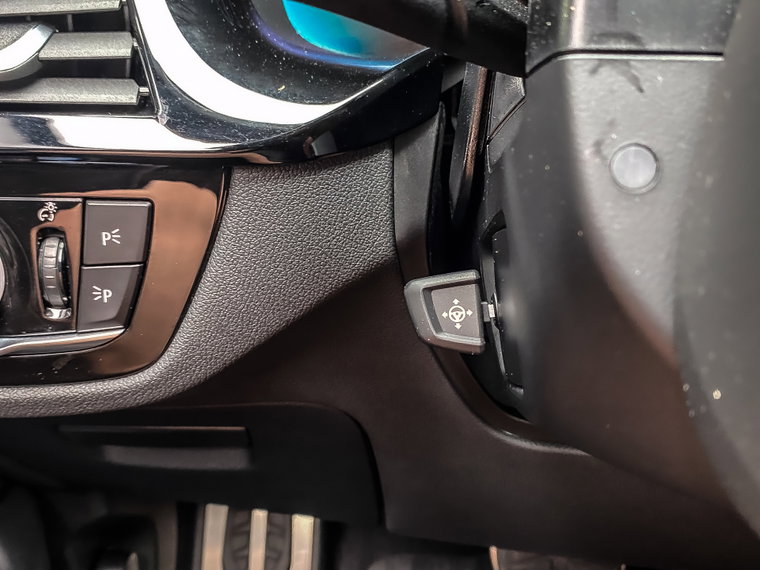 Vehicle Image 60
