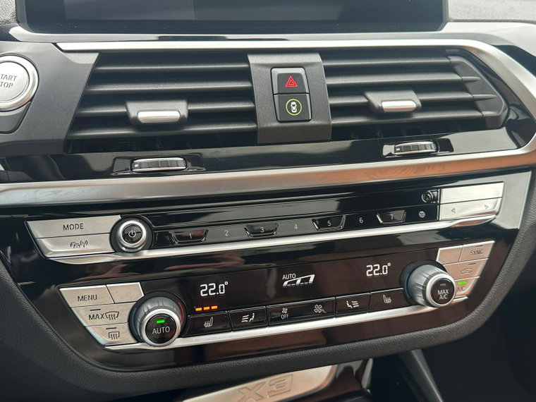 Vehicle Image 34