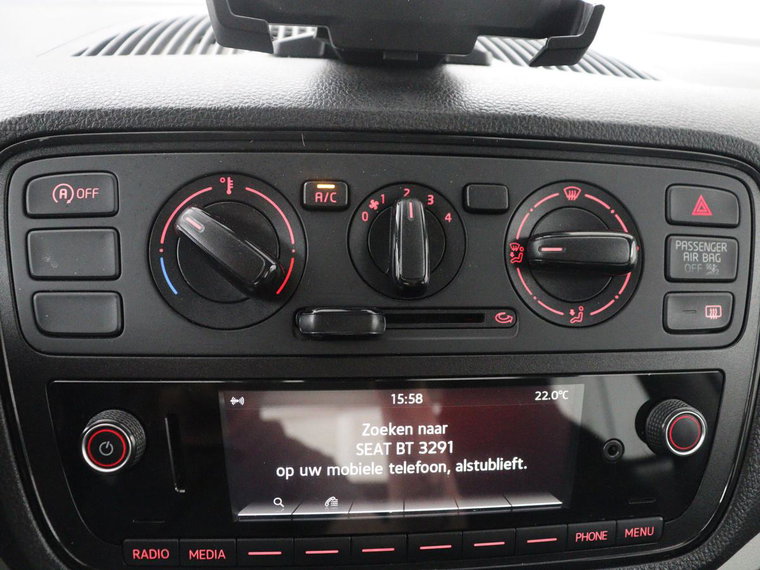 Vehicle Image 17