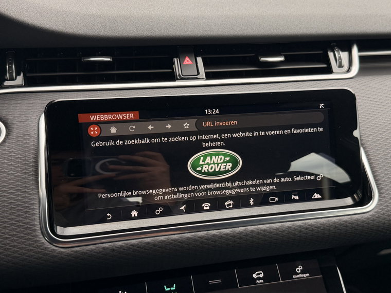 Vehicle Image 28