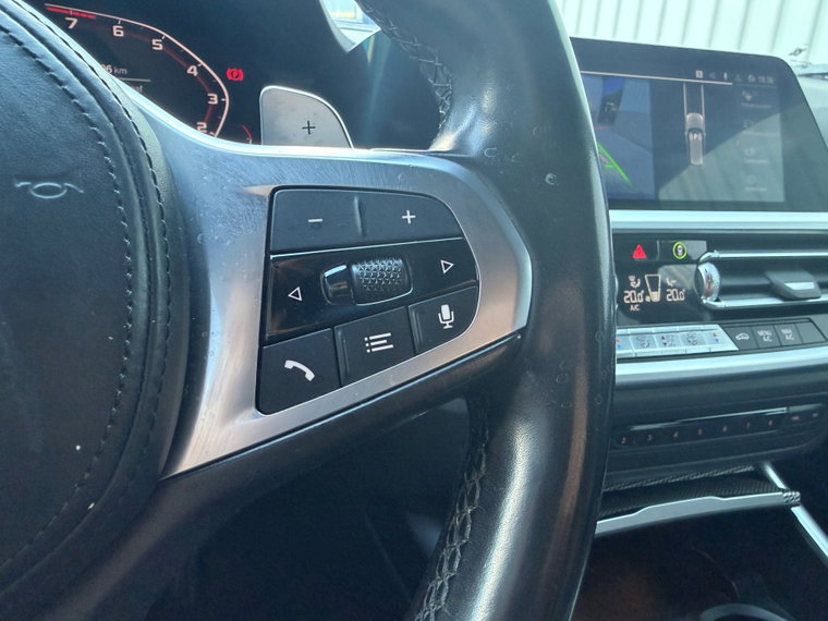 Vehicle Image 28