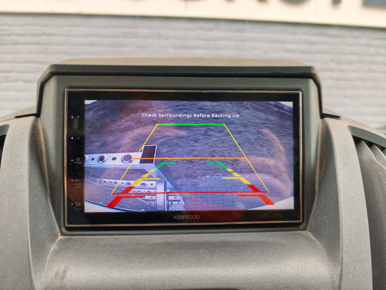 Vehicle Image 8