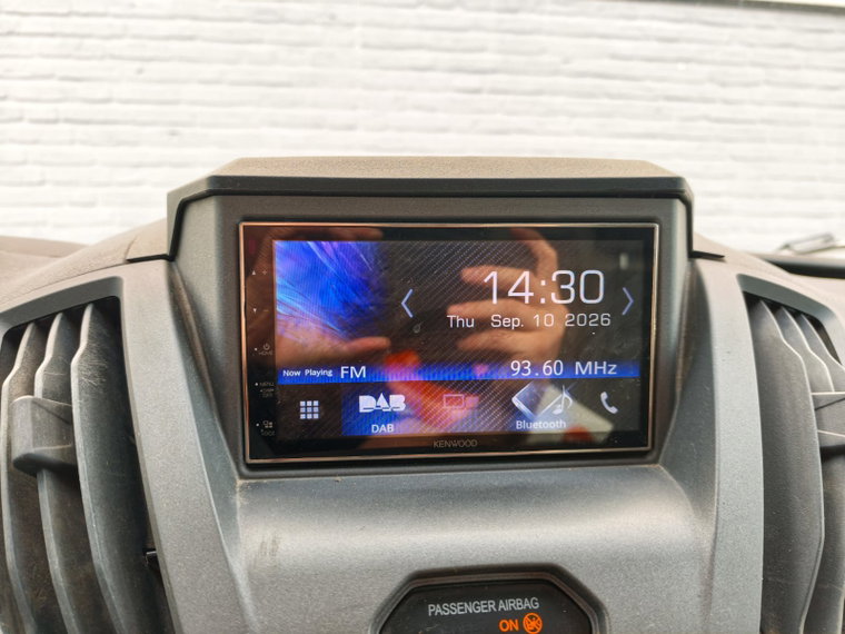 Vehicle Image 9
