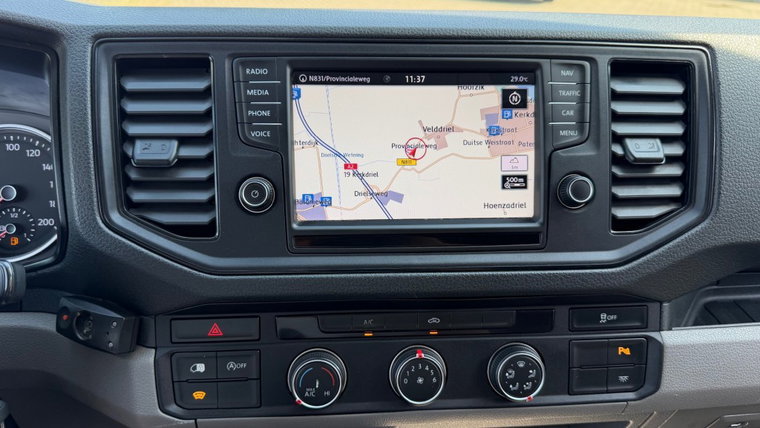 Vehicle Image 21