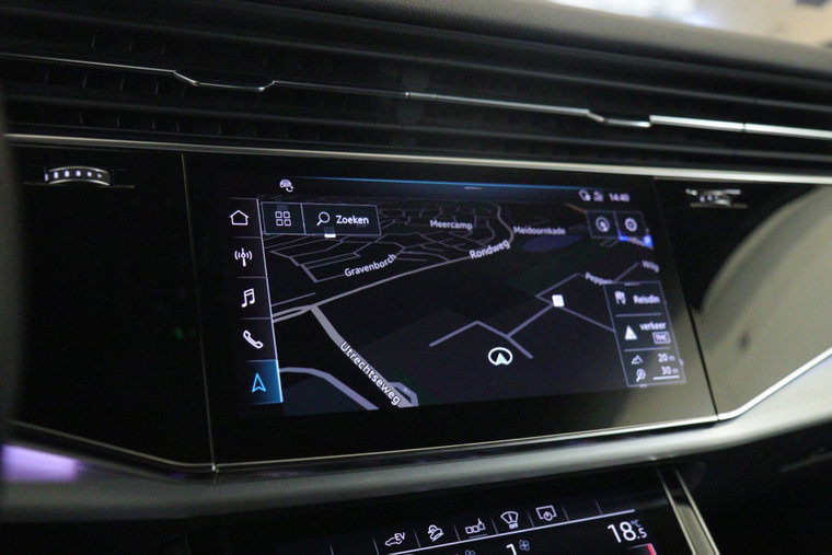 Vehicle Image 30