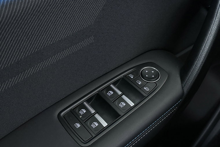 Vehicle Image 36
