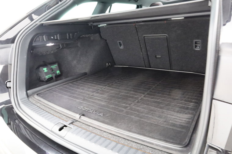 Vehicle Image 38