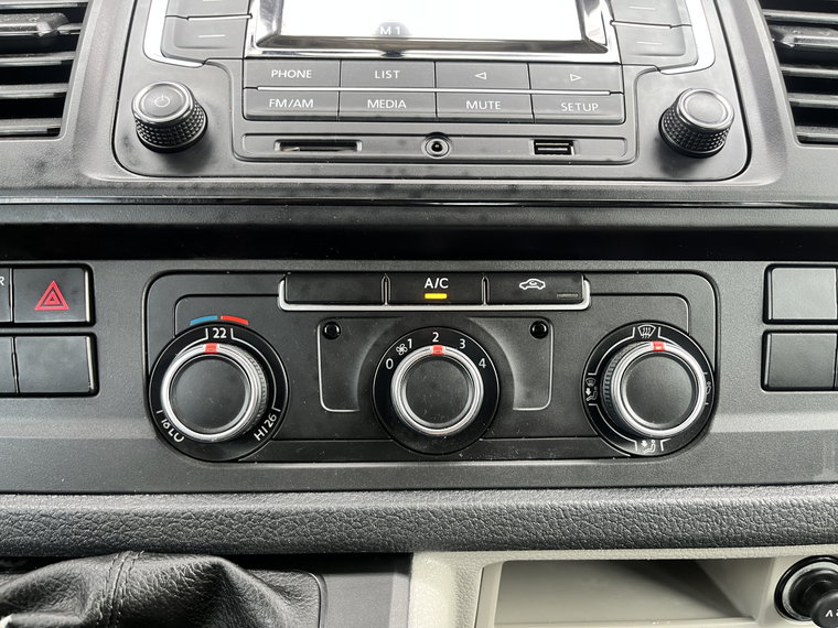 Vehicle Image 40