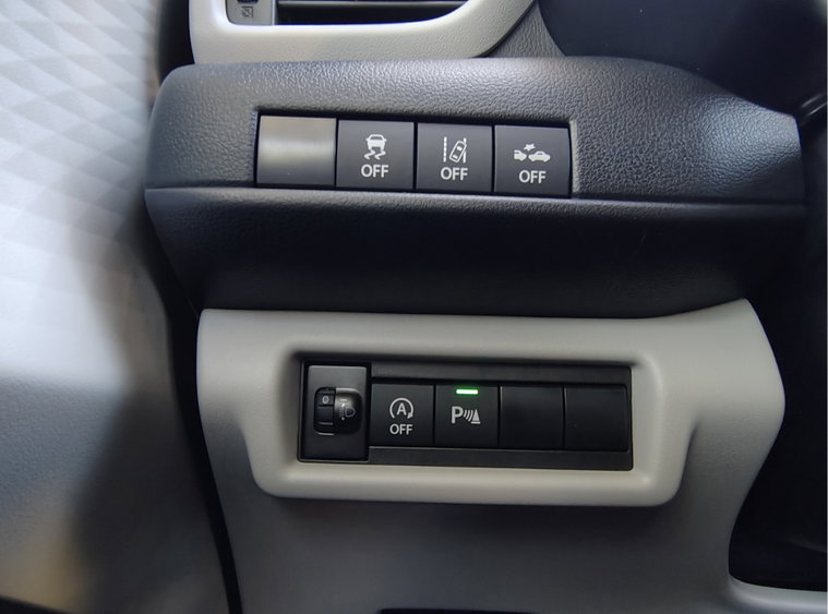 Vehicle Image 24