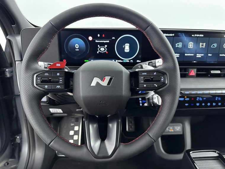 Vehicle Image 23