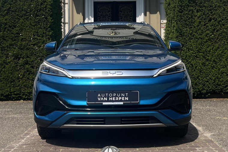 Vehicle Image 14