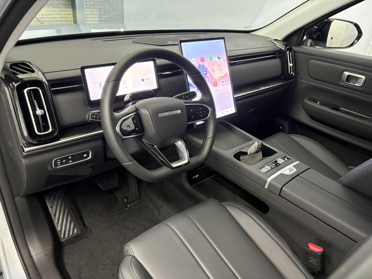 Vehicle Image 20