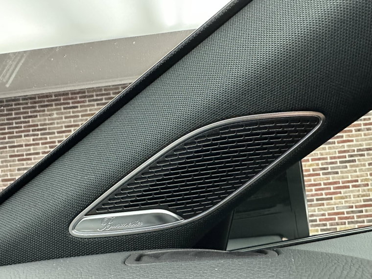 Vehicle Image 33