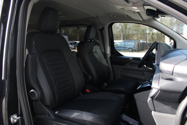 Vehicle Image 39