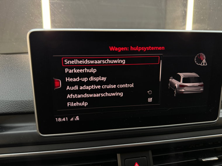Vehicle Image 35