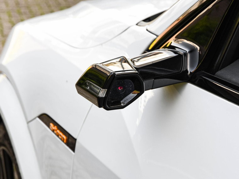 Vehicle Image 56