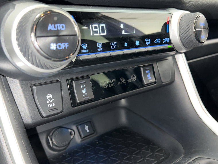 Vehicle Image 27