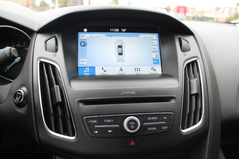 Vehicle Image 19