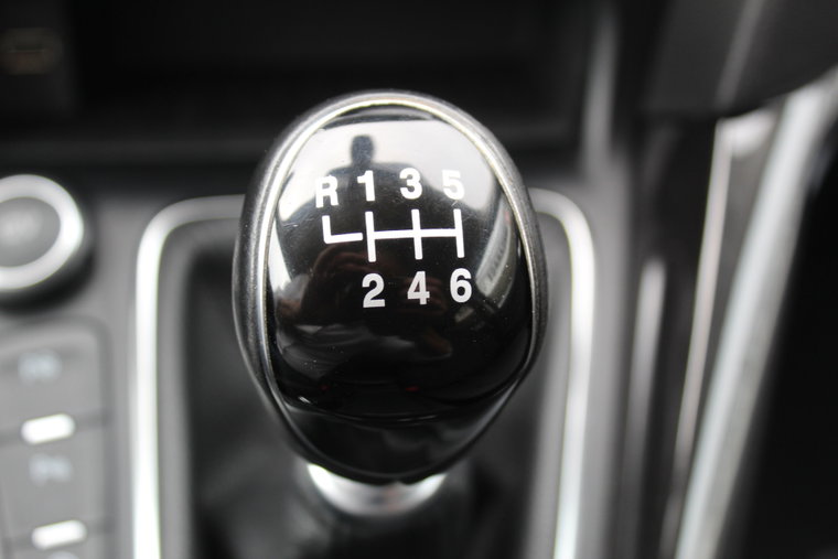 Vehicle Image 24