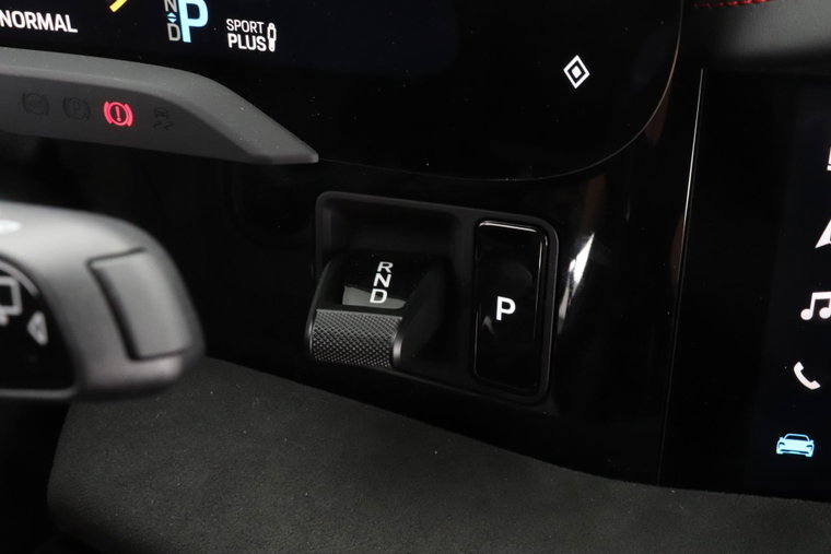 Vehicle Image 47