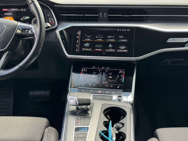 Vehicle Image 33