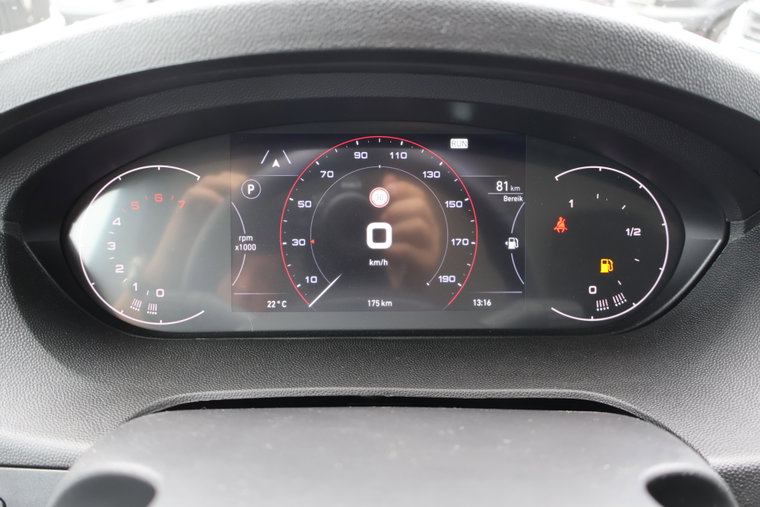 Vehicle Image 23