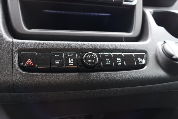 Vehicle Image 40
