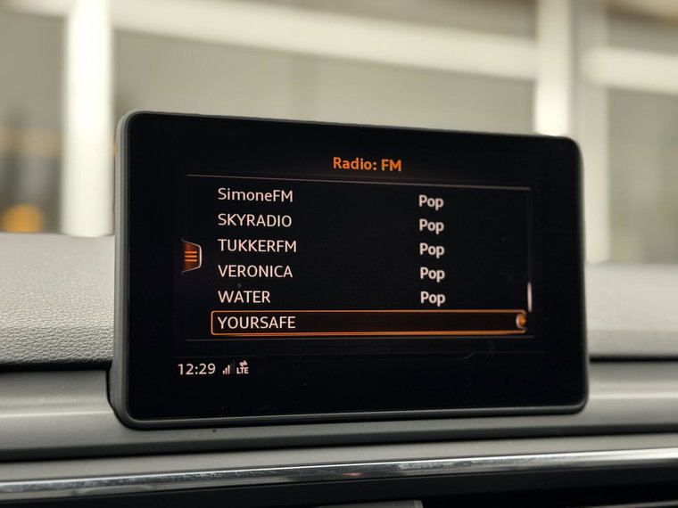 Vehicle Image 40