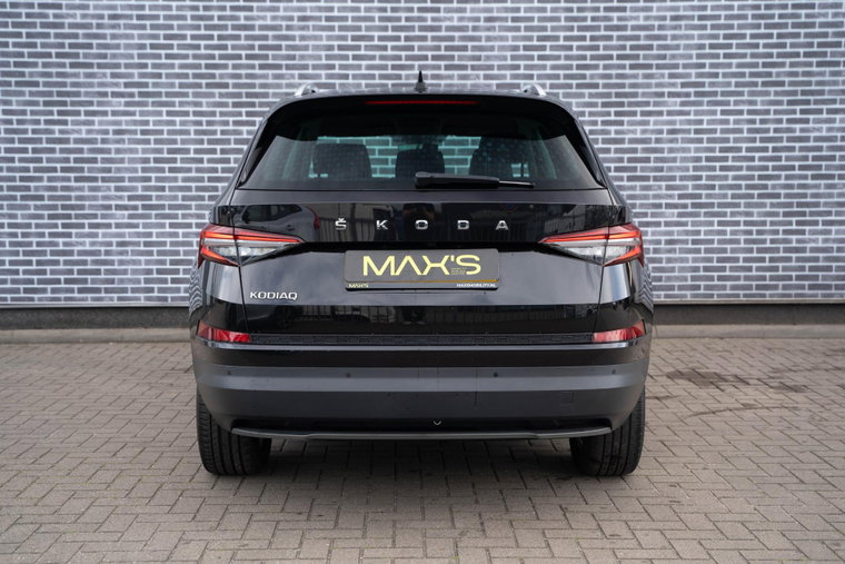 Vehicle Image 35