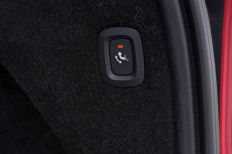 Vehicle Image 52