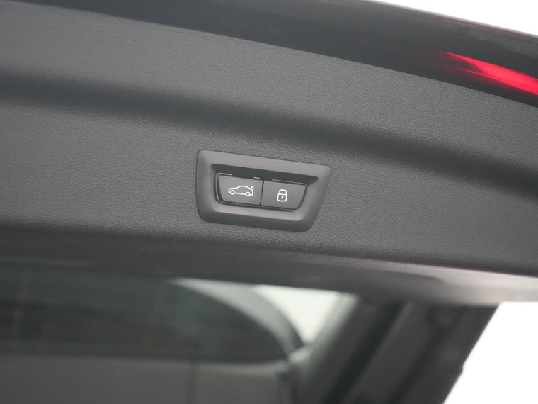Vehicle Image 45