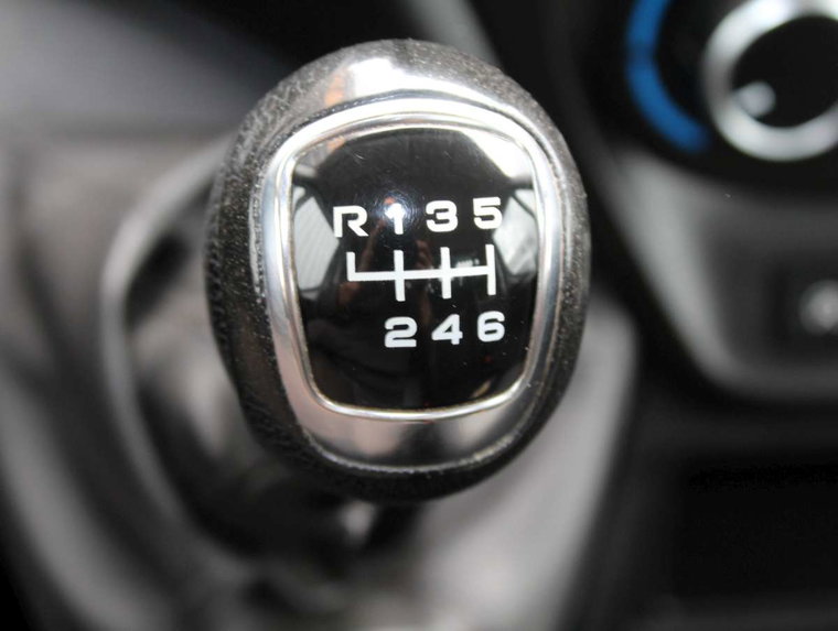 Vehicle Image 26