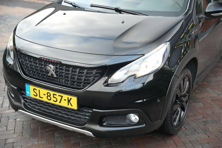 Vehicle Image 15