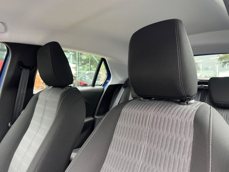 Vehicle Image 39