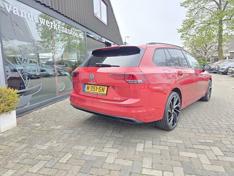 Vehicle Image 37