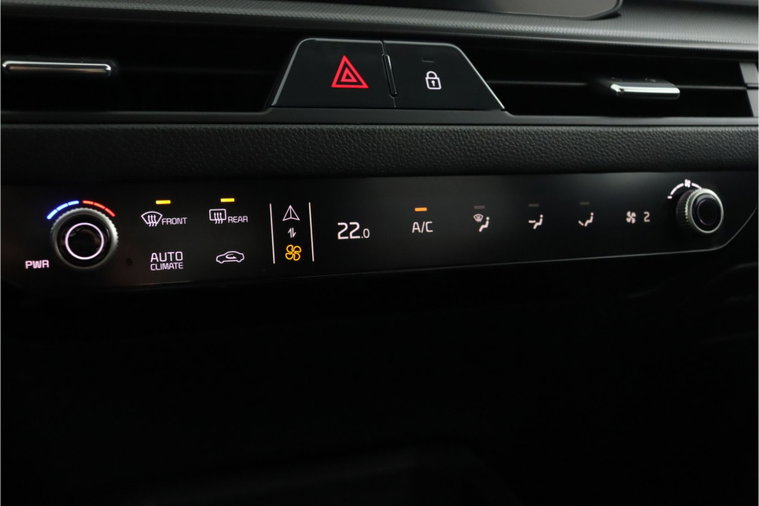 Vehicle Image 26