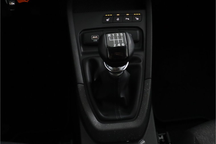 Vehicle Image 27