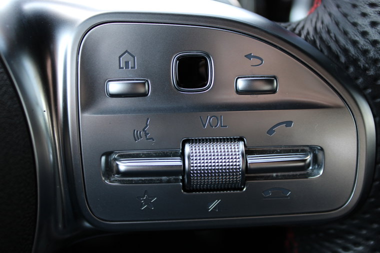 Vehicle Image 26