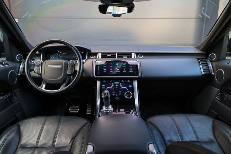 Vehicle Image 16