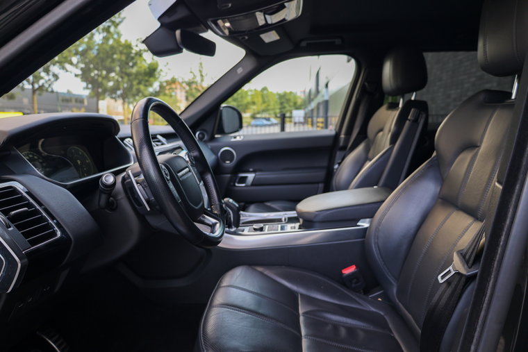 Vehicle Image 8