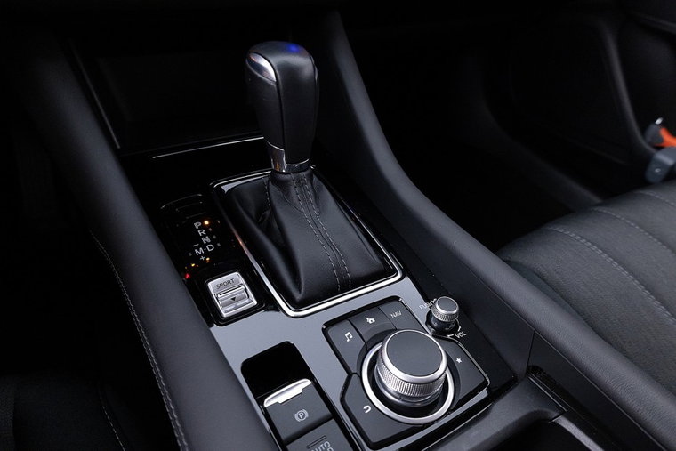 Vehicle Image 15