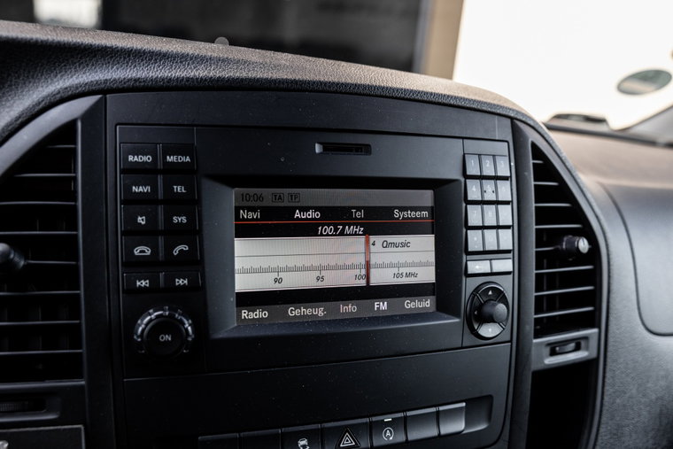 Vehicle Image 35