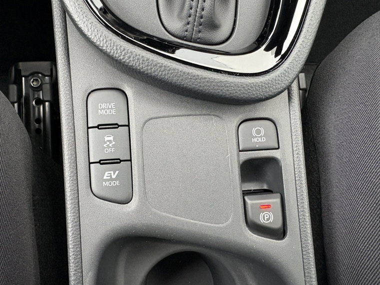Vehicle Image 23