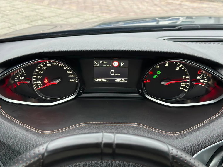 Vehicle Image 21