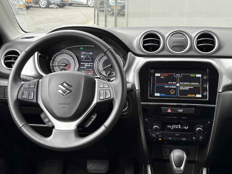 Vehicle Image 10