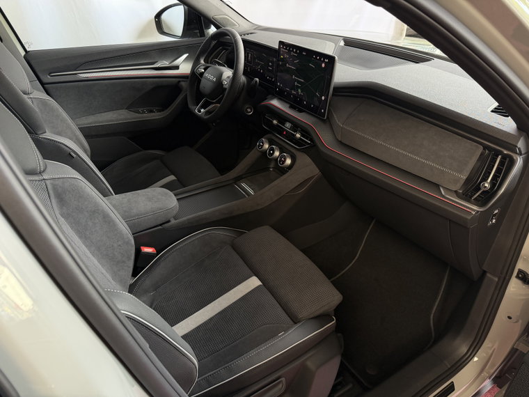 Vehicle Image 51