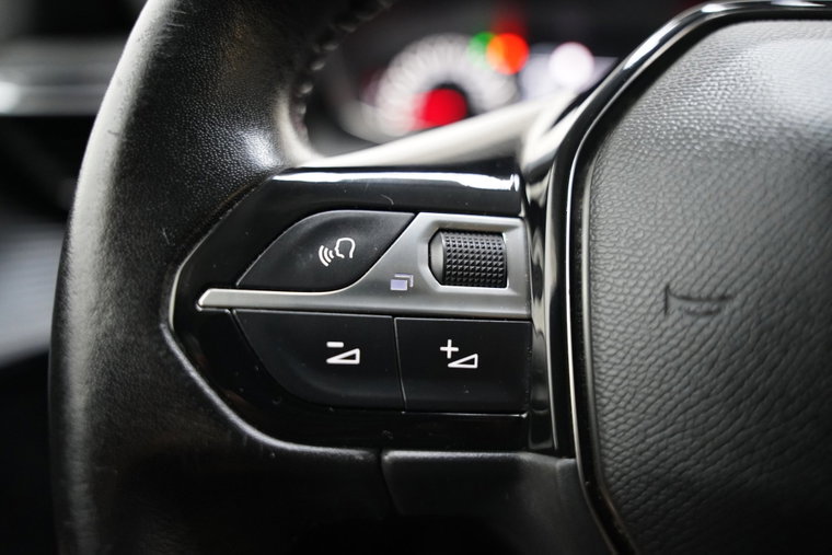 Vehicle Image 27